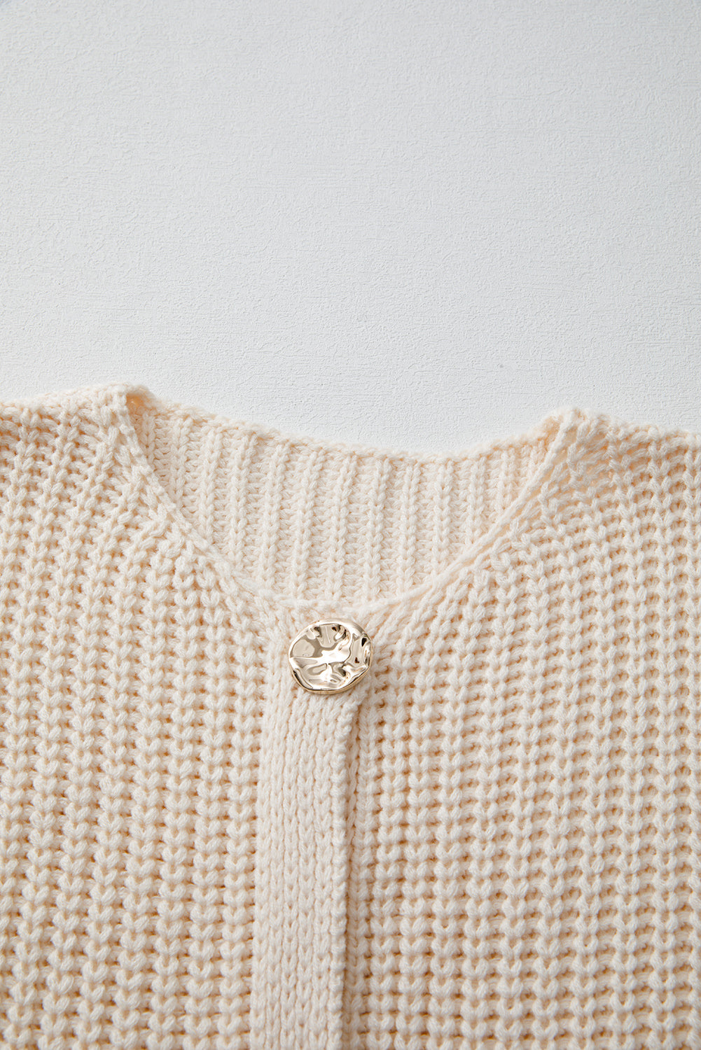 White Solid Textured Knit Sweater Vest With Side Pockets - Shopping Therapy, LLC Sweaters & Cardigans/Sweater Vests