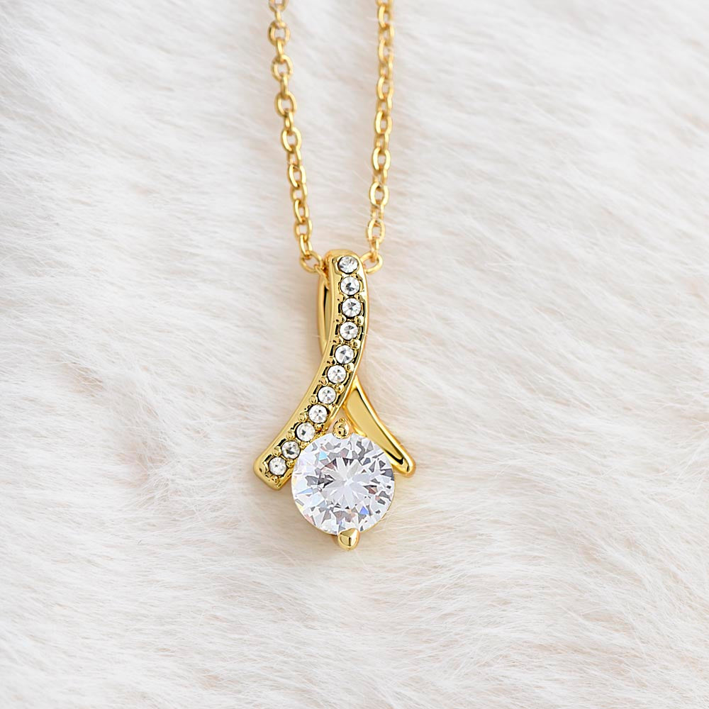 Alluring Beauty Necklace For Mom-With A Heartfelt Message